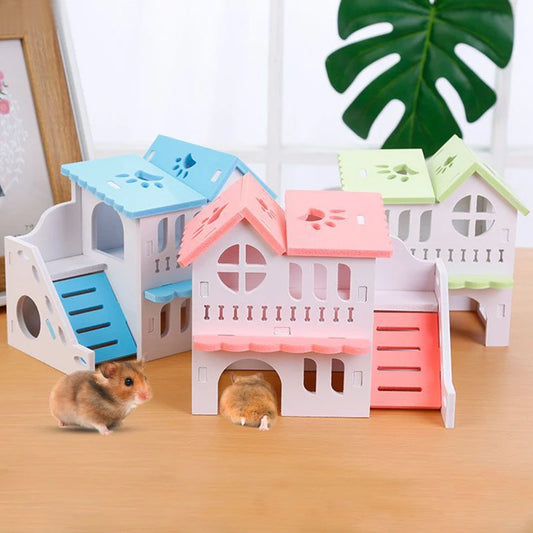 Hamsterhus och rutschkanor med koja