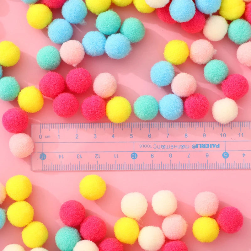 100-pack small pom poms