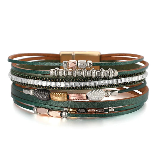 Bohemian läder armband utsmyckad med pärlor