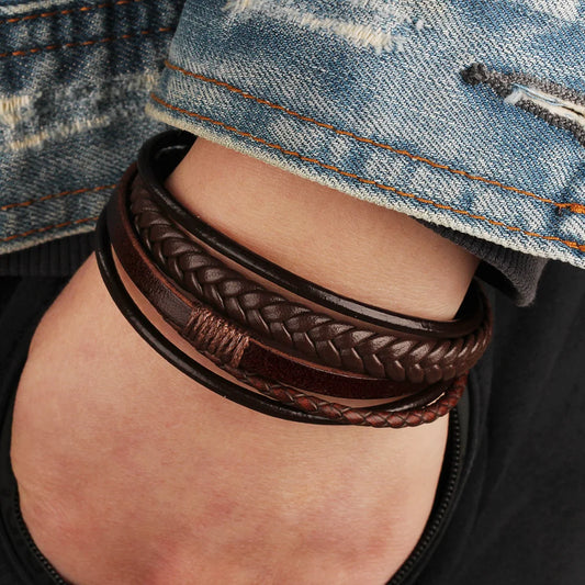 Trendigt läder armband