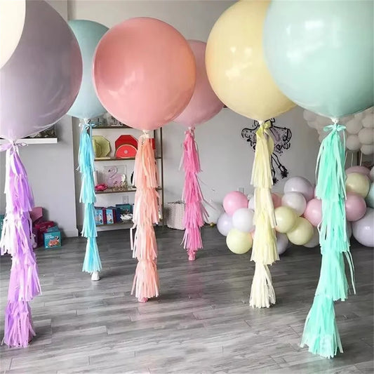 Stora pastellfärgade ballonger